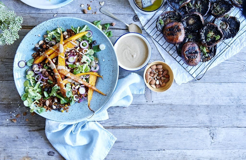 Fargerik og sunn salat Fargerik og sunn salat